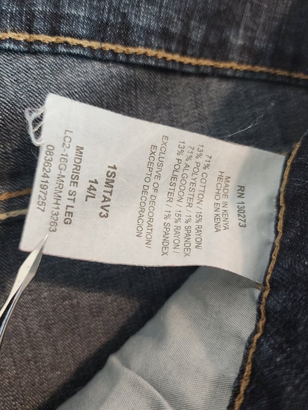 Lee Riders Women's Size 14 Long Relaxed Fit Straight Leg Mid-Rise - Picture 13 of 14